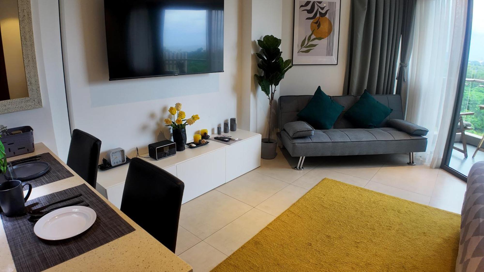 Dominiks Stylish Resort Gem Ocean View Pool Queen Bed At Tambuli 8 Floor Fast Wifi Lapu-Lapu City Dış mekan fotoğraf