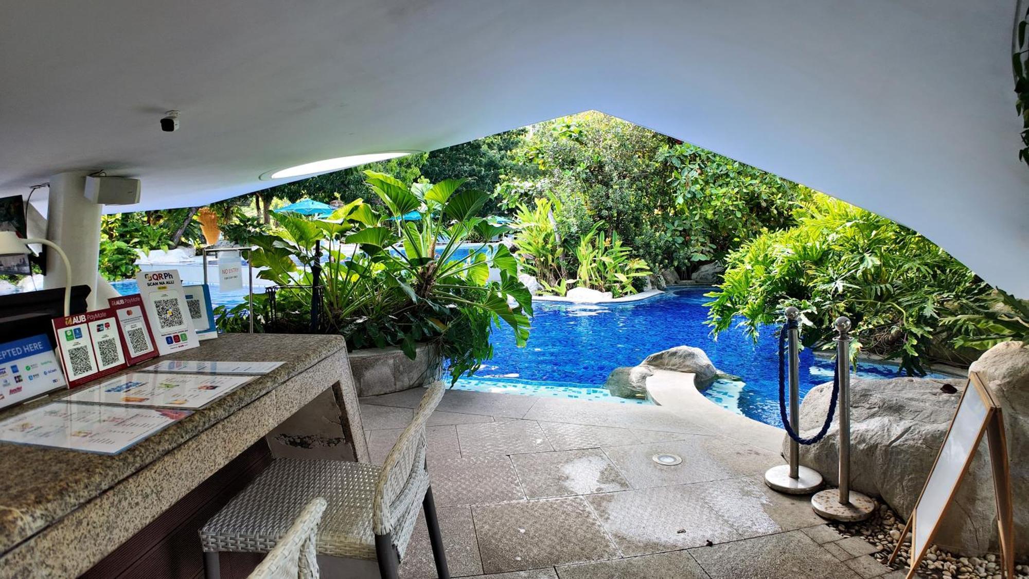 Dominiks Stylish Resort Gem Ocean View Pool Queen Bed At Tambuli 8 Floor Fast Wifi Lapu-Lapu City Dış mekan fotoğraf