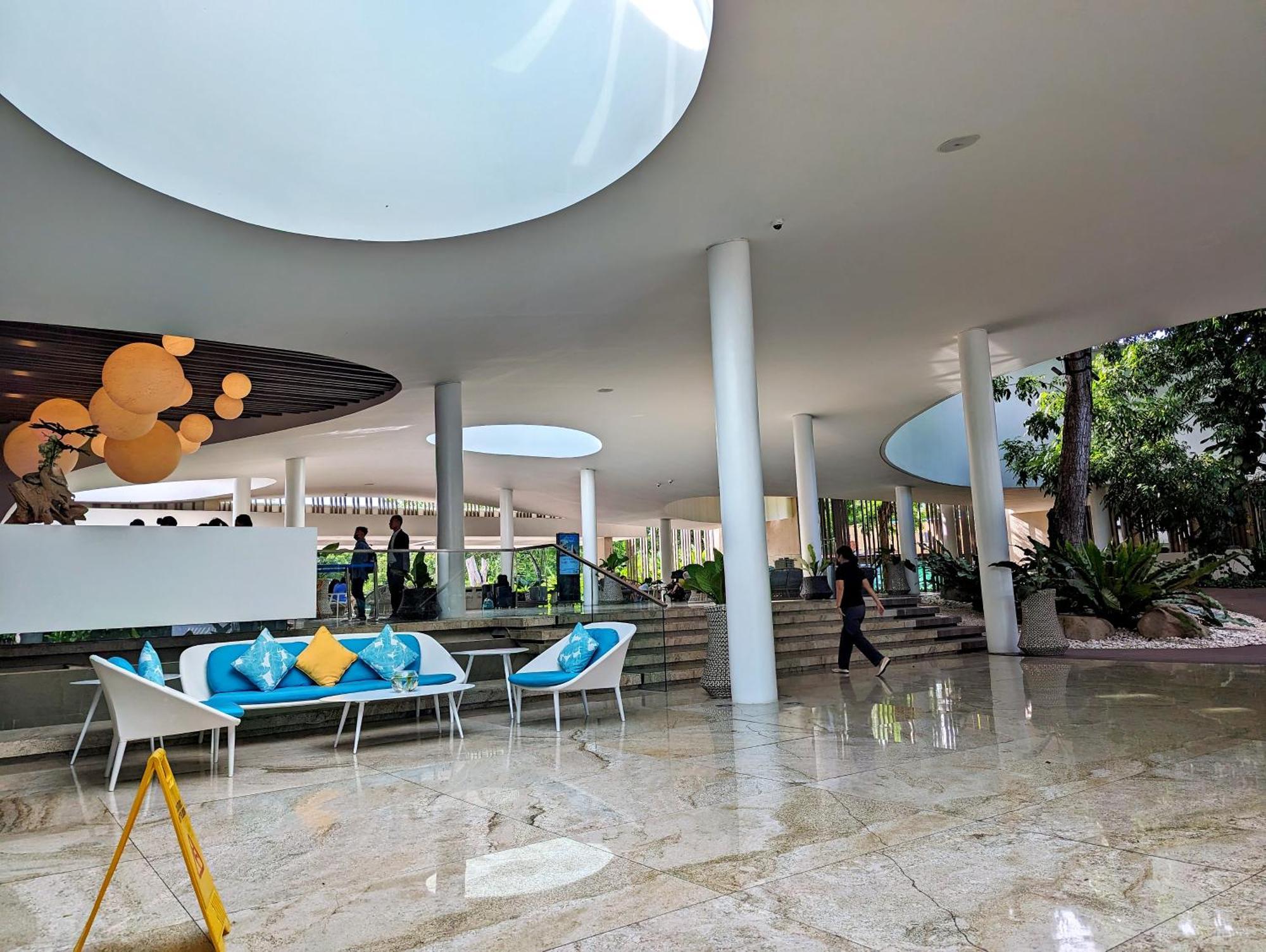 Dominiks Stylish Resort Gem Ocean View Pool Queen Bed At Tambuli 8 Floor Fast Wifi Lapu-Lapu City Dış mekan fotoğraf