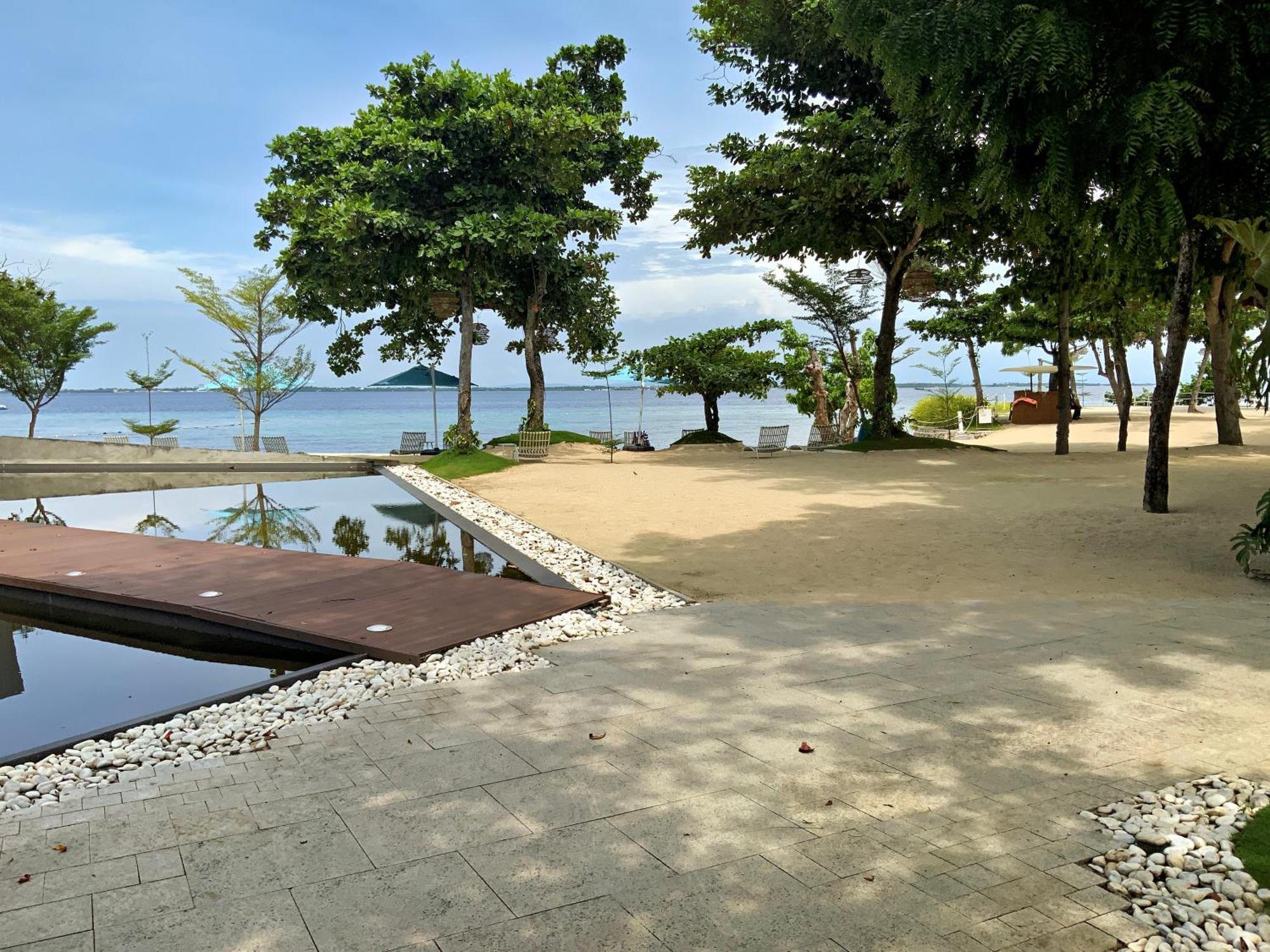Dominiks Stylish Resort Gem Ocean View Pool Queen Bed At Tambuli 8 Floor Fast Wifi Lapu-Lapu City Dış mekan fotoğraf