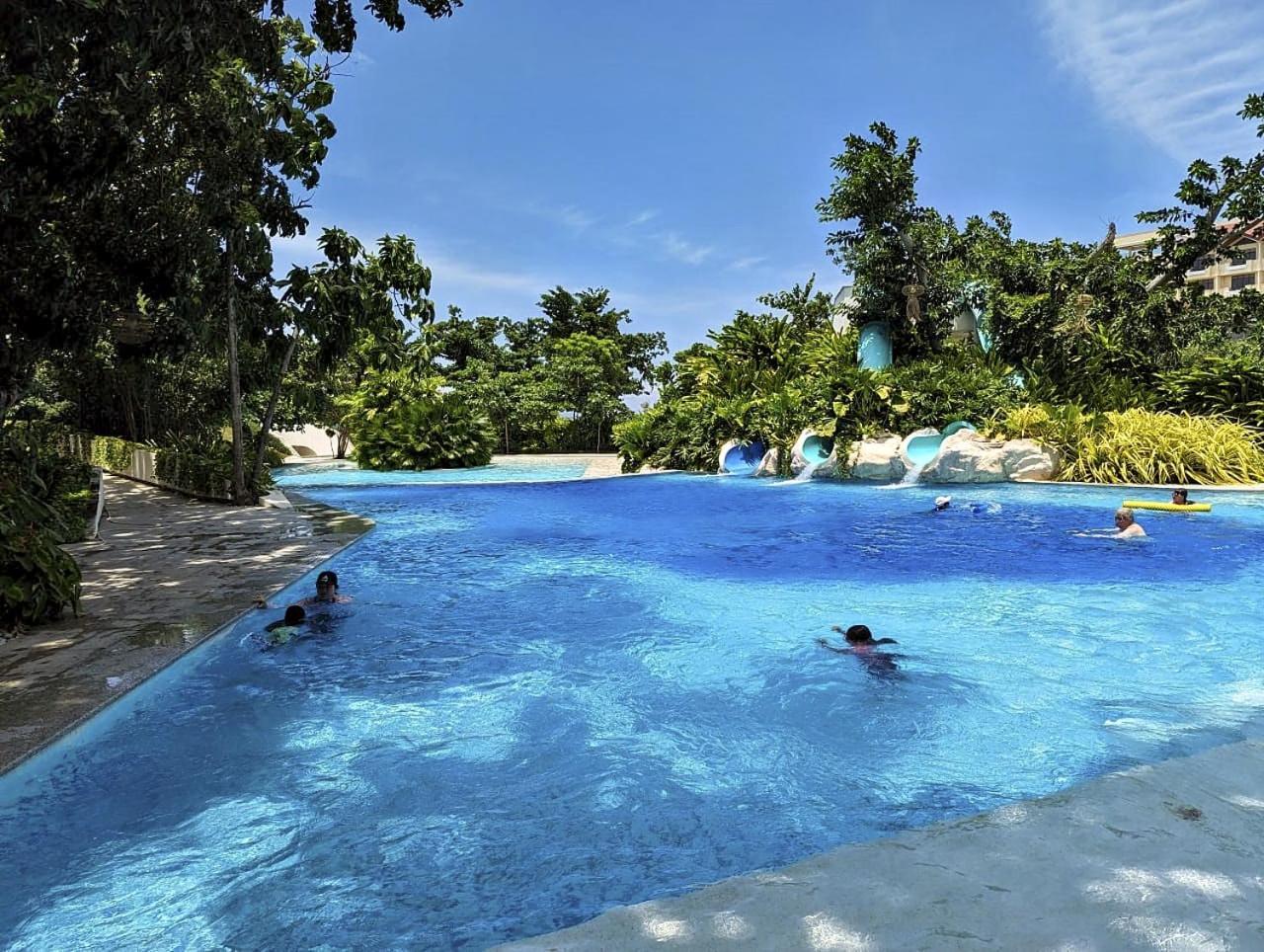 Dominiks Stylish Resort Gem Ocean View Pool Queen Bed At Tambuli 8 Floor Fast Wifi Lapu-Lapu City Dış mekan fotoğraf